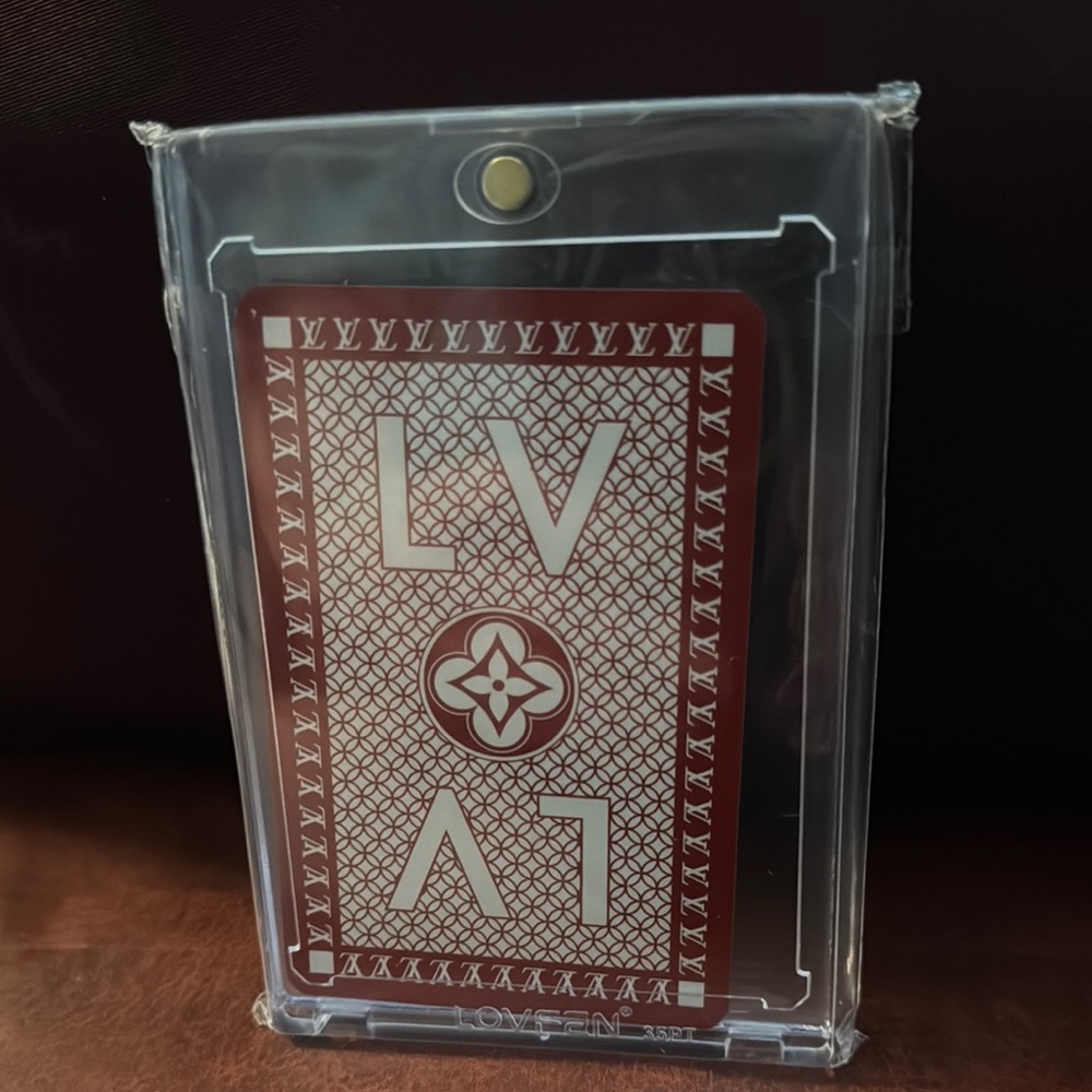 Louis Vuitton Collectible Two of Diamonds Playing Card Protective Case - Picture 1 of 3